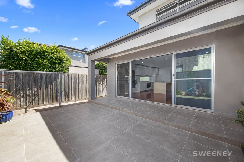 Photo - 20 Mcbain Street, Altona VIC 3018 - Image 14