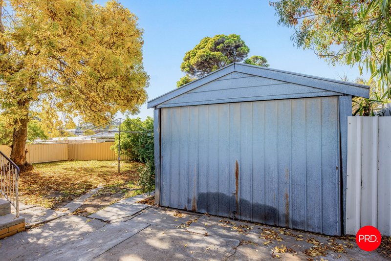 Photo - 20 Mcclure Street, Bendigo VIC 3550 - Image 3