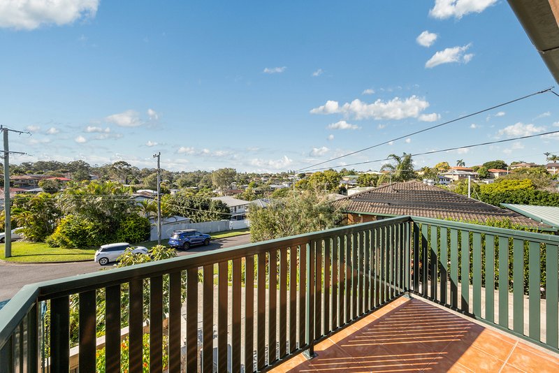 Photo - 20 Mccubbins Street, Everton Park QLD 4053 - Image 11