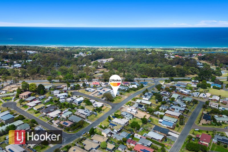 Photo - 20 Mccullough Street, Lakes Entrance VIC 3909 - Image 4