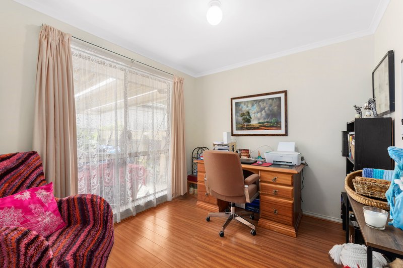 Photo - 20 Mcdonald Crescent, Boronia VIC 3155 - Image 7