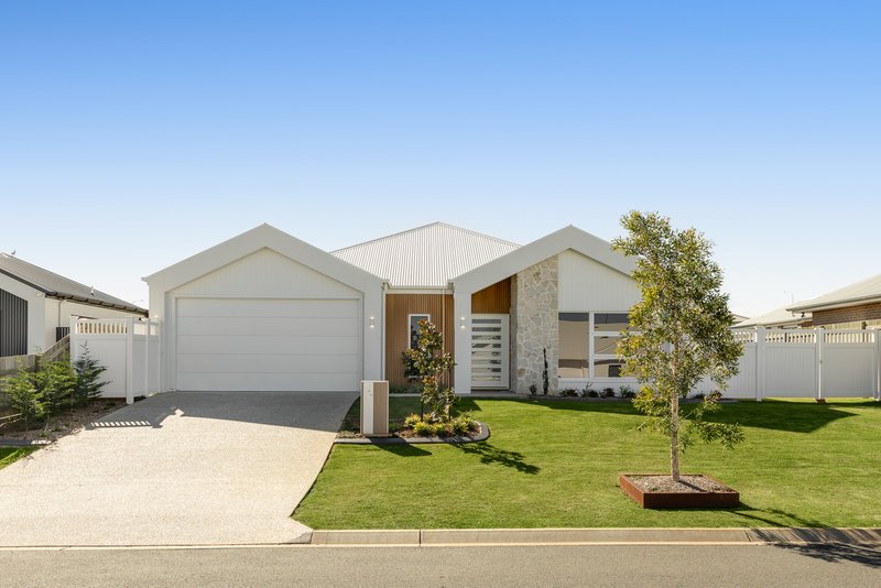 Photo - 20 Mcewan Crescent, Kearneys Spring QLD 4350 - Image 1