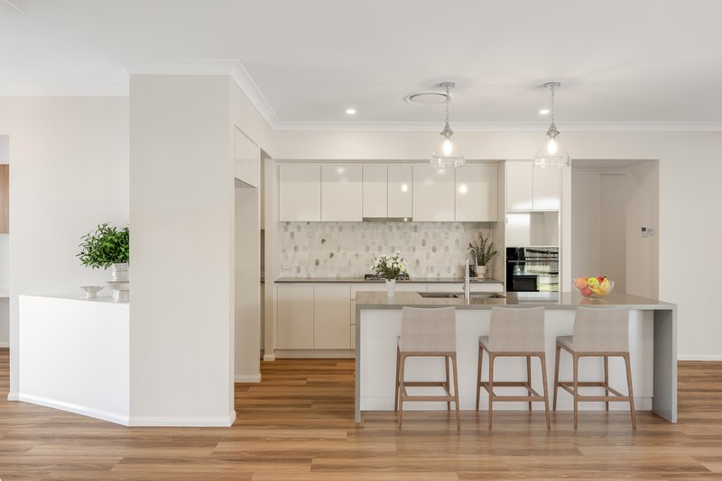 Photo - 20 Mcewan Crescent, Kearneys Spring QLD 4350 - Image 2