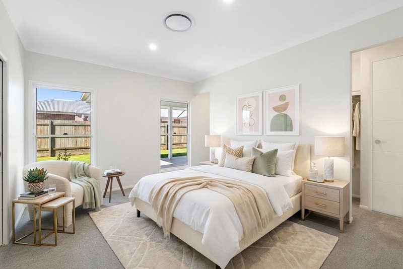Photo - 20 Mcewan Crescent, Kearneys Spring QLD 4350 - Image 14