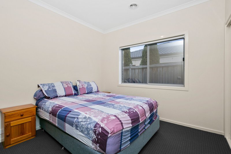 Photo - 20 Mckeown Avenue, Williams Landing VIC 3027 - Image 7