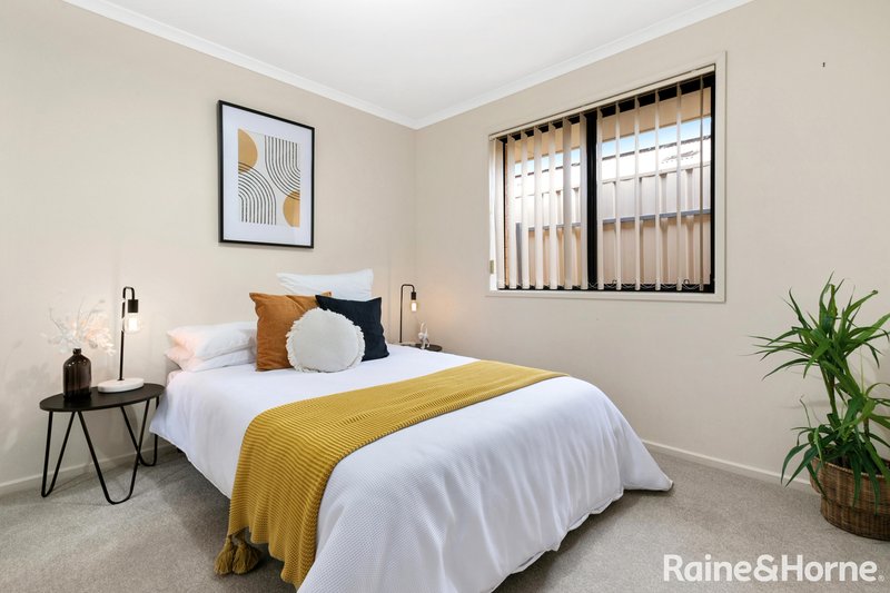 Photo - 20 Mckinlay Avenue, Gilles Plains SA 5086 - Image 17