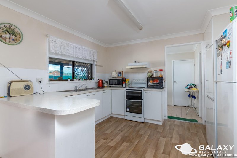 Photo - 20 Mclachlan Drive, Avenell Heights QLD 4670 - Image 3