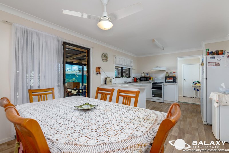 Photo - 20 Mclachlan Drive, Avenell Heights QLD 4670 - Image 4