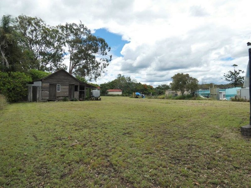 Photo - 20 Mcpherson Street, Rosedale QLD 4674 - Image 7