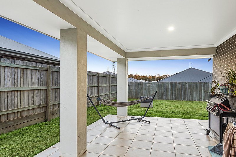 Photo - 20 Meares Street, Kearneys Spring QLD 4350 - Image 12