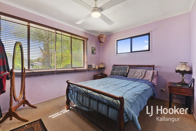 Photo - 20 Melinda Street, Kallangur QLD 4503 - Image 4