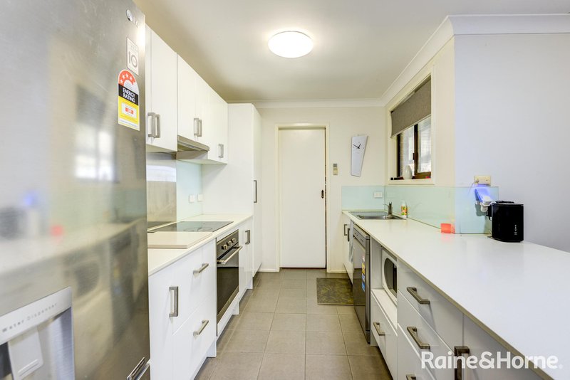 Photo - 20 Melissa Avenue, Tamworth NSW 2340 - Image 3