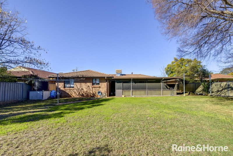 Photo - 20 Melissa Avenue, Tamworth NSW 2340 - Image 12
