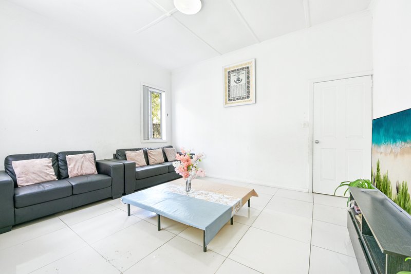 Photo - 20 Melton Street, Silverwater NSW 2128 - Image 4