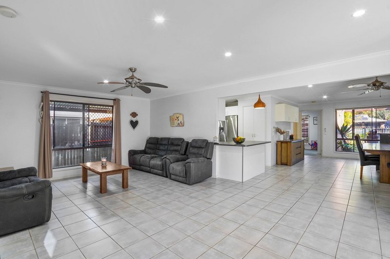 Photo - 20 Merloo Drive, Nerang QLD 4211 - Image 8