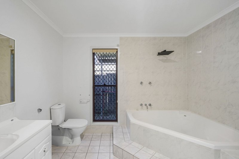 Photo - 20 Merloo Drive, Nerang QLD 4211 - Image 15