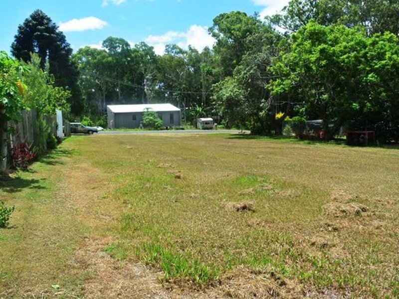 Photo - 20 Michiko Street, Macleay Island QLD 4184 - Image 4