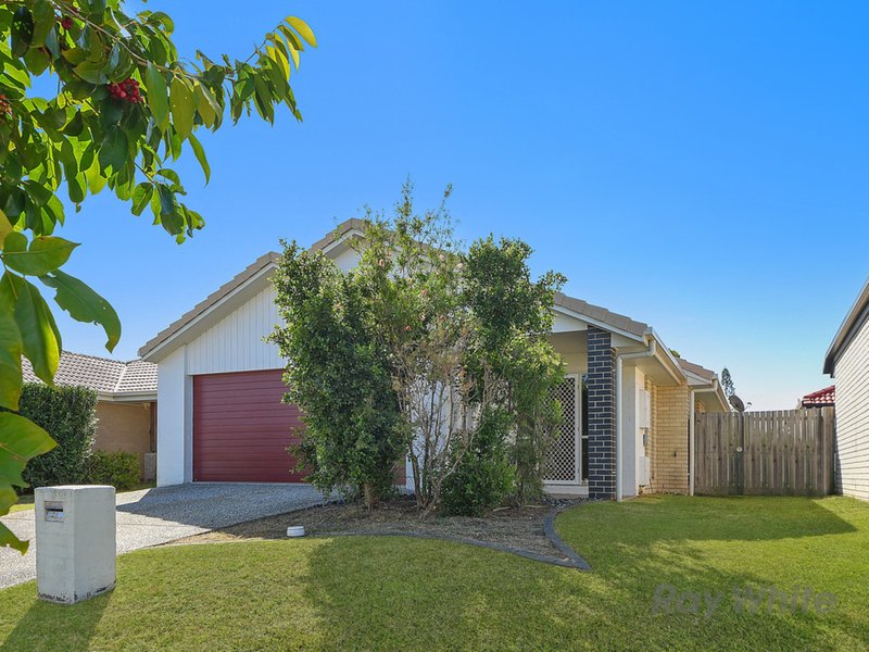 Photo - 20 Miers Crescent, Murrumba Downs QLD 4503 - Image 13