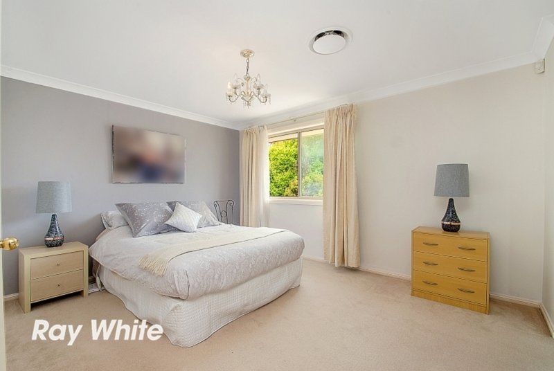 Photo - 20 Millcroft Way, Beaumont Hills NSW 2155 - Image 6