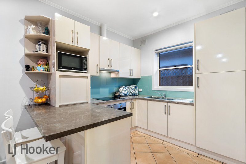 Photo - 20 Minns St West , Seaton SA 5023 - Image 9