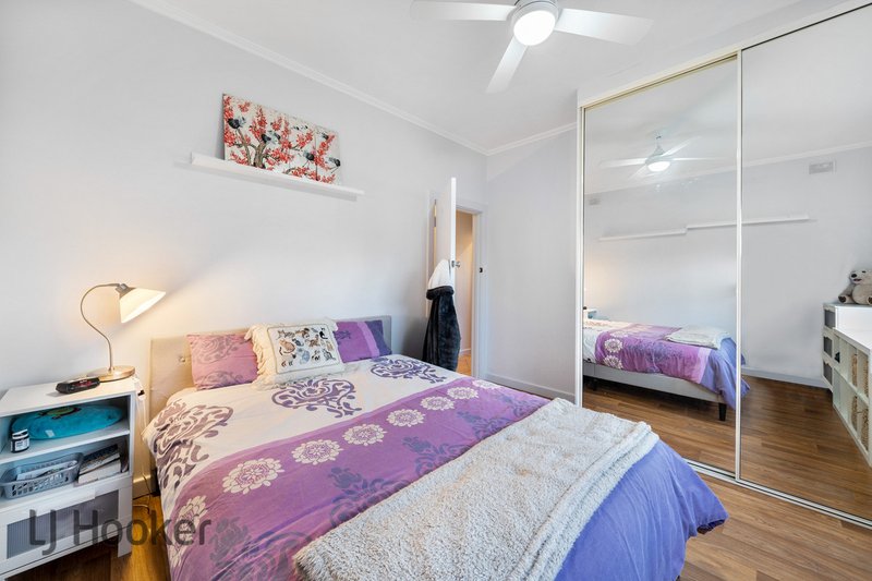 Photo - 20 Minns St West , Seaton SA 5023 - Image 16