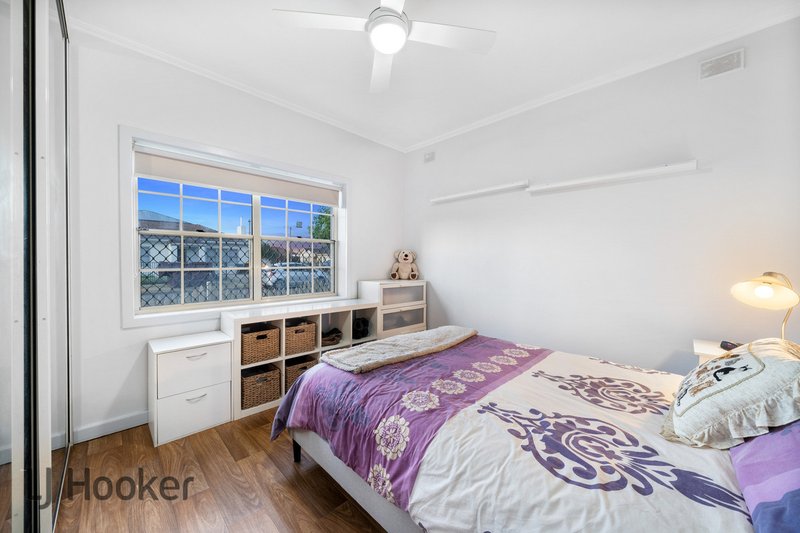 Photo - 20 Minns St West , Seaton SA 5023 - Image 17