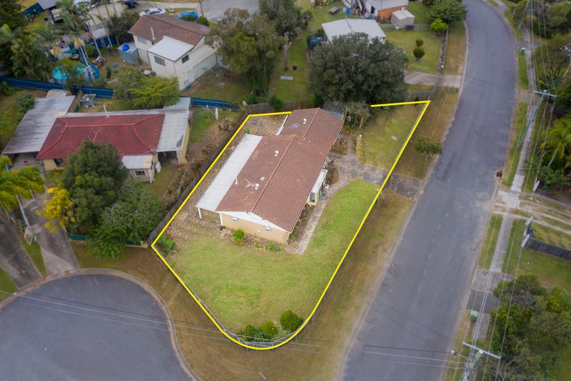 Photo - 20 Minoa Street, Woodridge QLD 4114 - Image 2