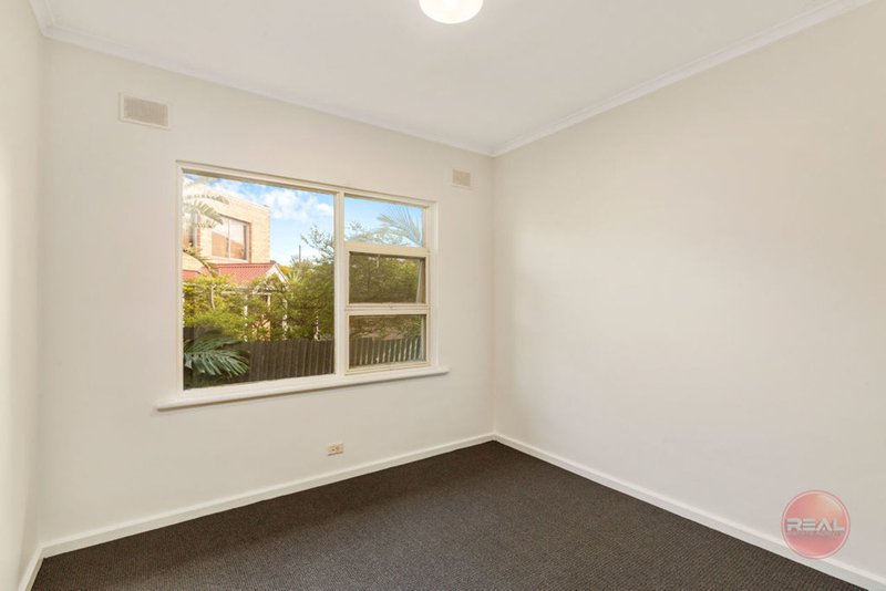 Photo - 20 Mitchell Street, Seaview Downs SA 5049 - Image 10