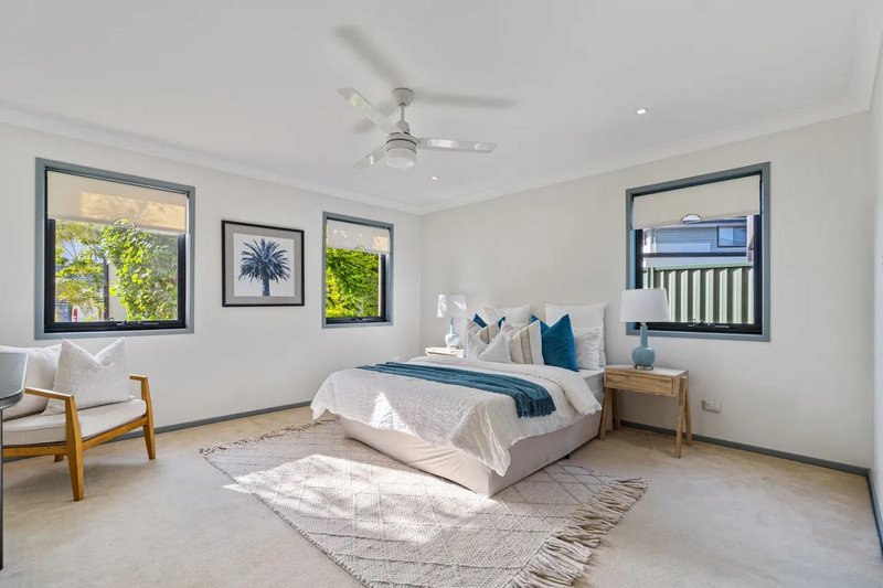 Photo - 20 Mizen Place, Holland Park West QLD 4121 - Image 5