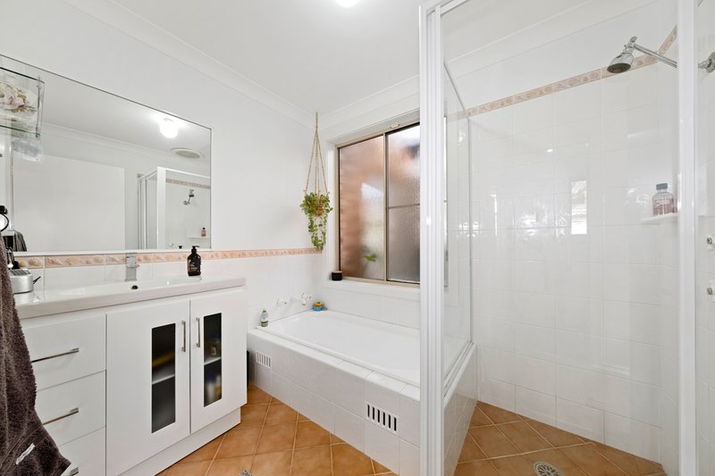 Photo - 20 Monarch Drive, Hamlyn Terrace NSW 2259 - Image 16