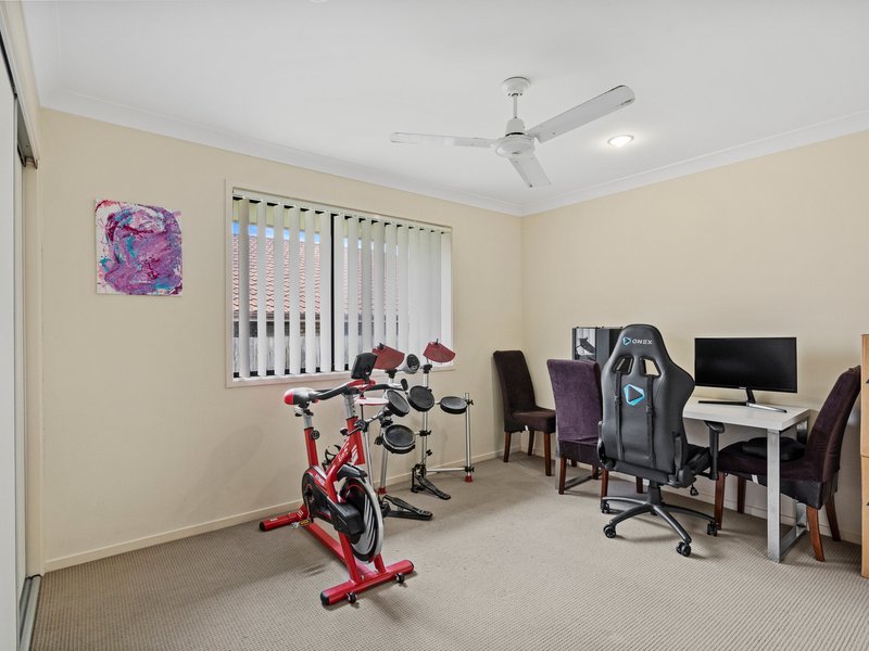 Photo - 20 Morene Crescent, Warner QLD 4500 - Image 11