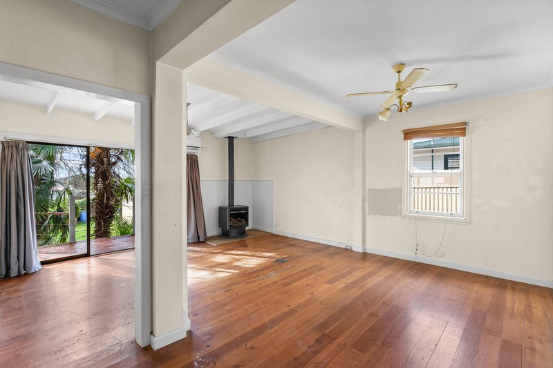 Photo - 20 Morison Crescent, Seymour VIC 3660 - Image 12