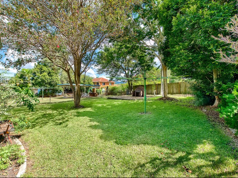 Photo - 20 Mountridge Street, Everton Park QLD 4053 - Image 2