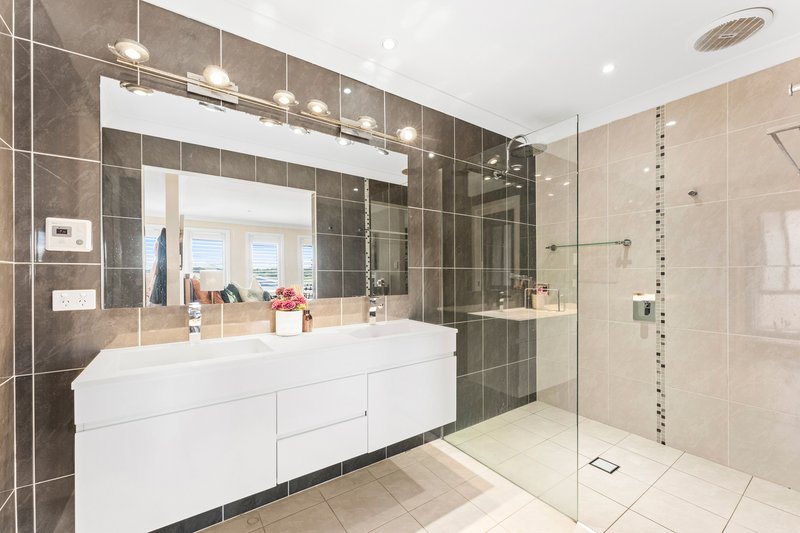 Photo - 20 Muirfield Avenue, Shell Cove NSW 2529 - Image 7