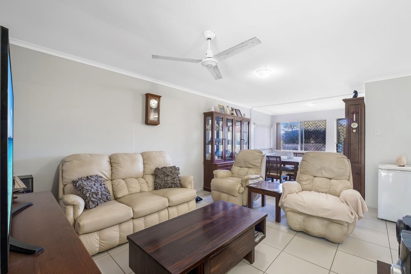 Photo - 20 Murray Crescent, Nambour QLD 4560 - Image 4