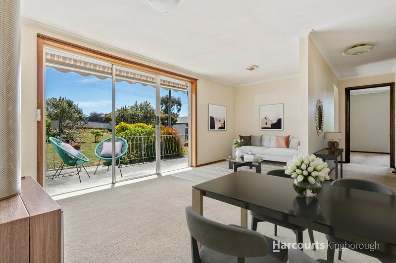 Photo - 20 Myuna Road, Blackmans Bay TAS 7052 - Image 2