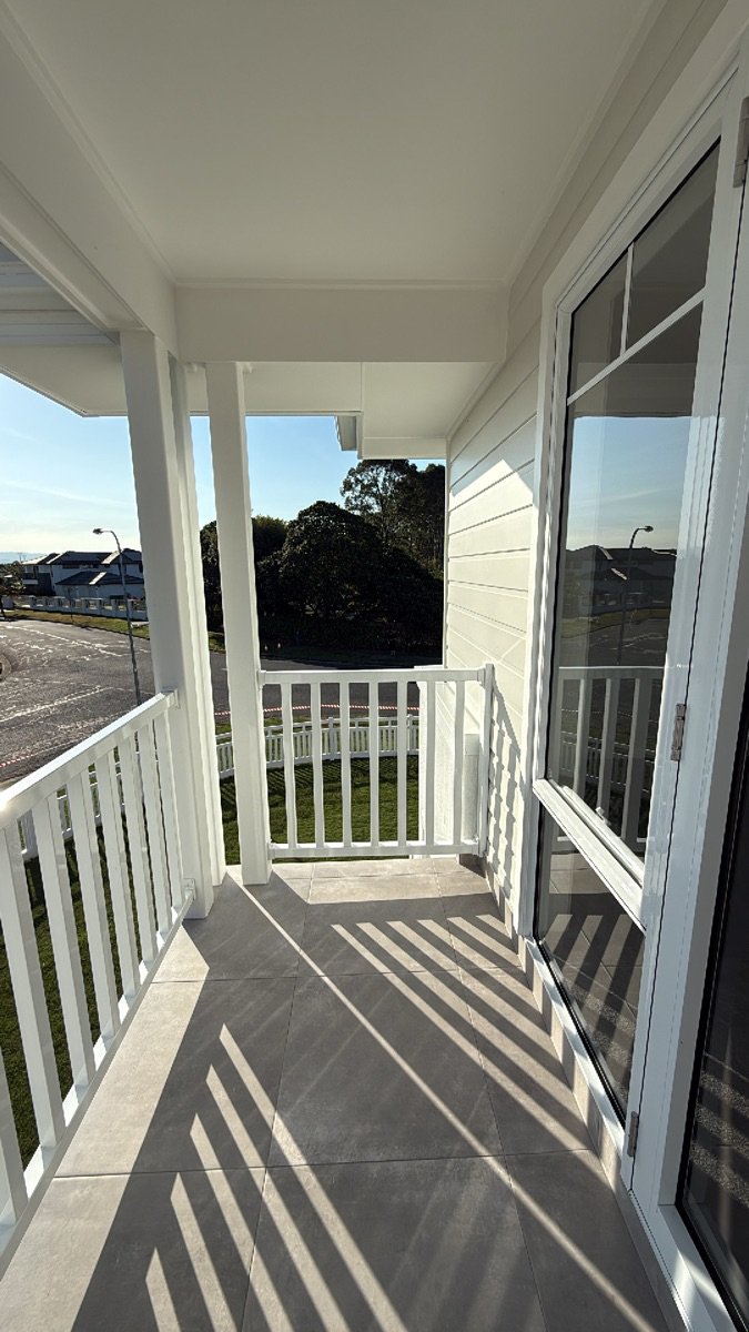 Photo - 20 Naranja Crescent, Benowa QLD 4217 - Image 25