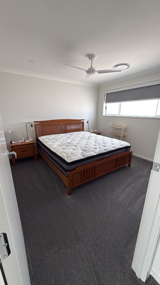 Photo - 20 Naranja Crescent, Benowa QLD 4217 - Image 28