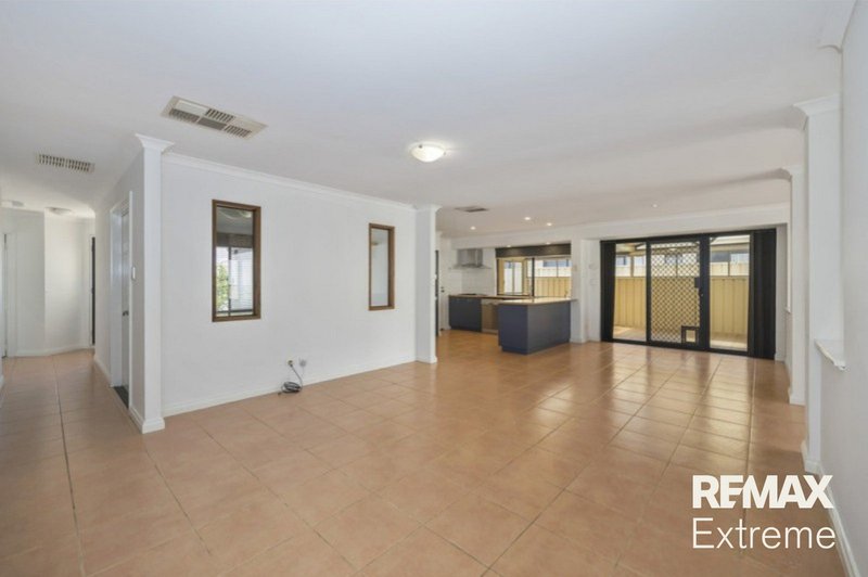 Photo - 20 Narranbee Ridge, Tapping WA 6065 - Image 7