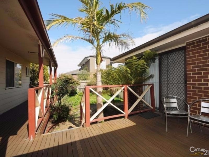 Photo - 20 Narrumburn Road, Clayton South VIC 3169 - Image 5