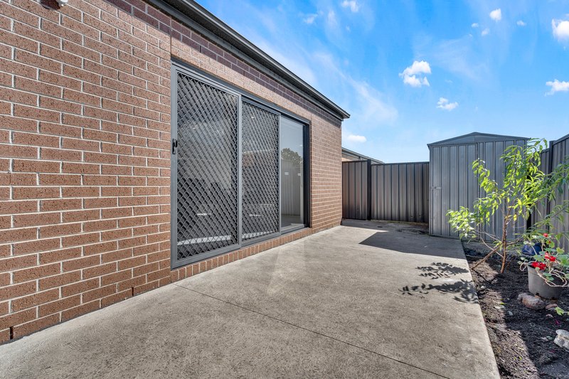 Photo - 20 Natural Drive, Craigieburn VIC 3064 - Image 20