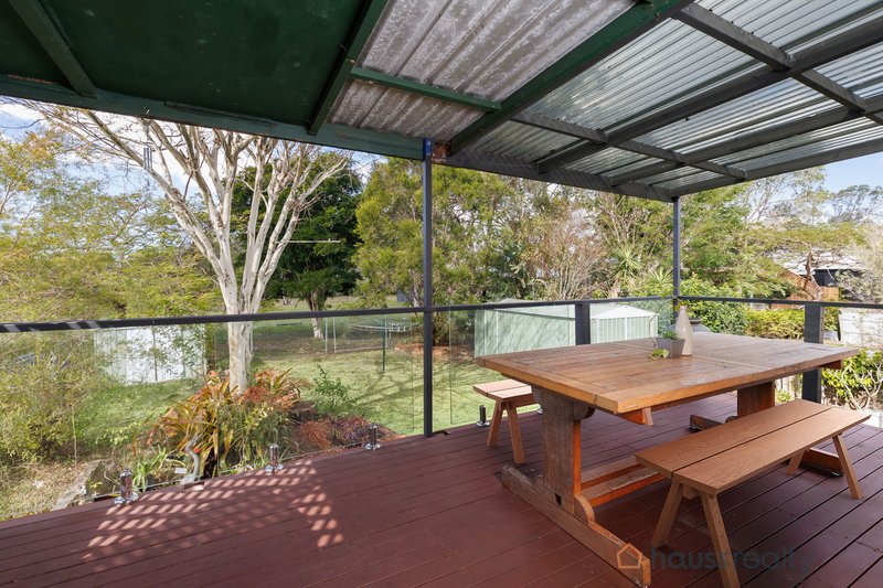 Photo - 20 Neata Street, Corinda QLD 4075 - Image 8