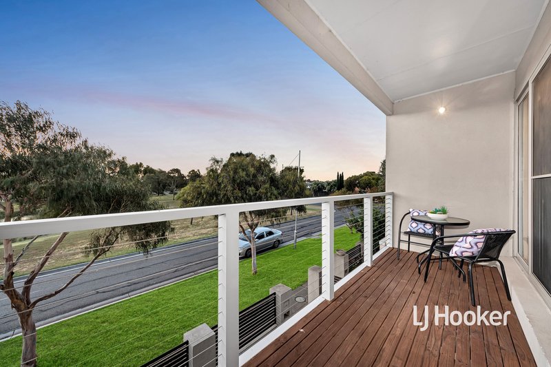 Photo - 20 Nest Place, Point Cook VIC 3030 - Image 19