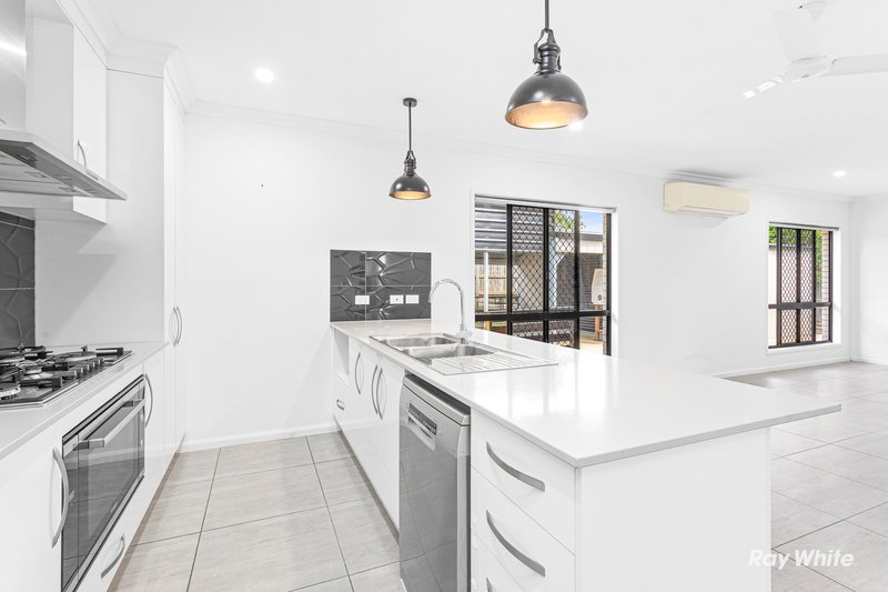 Photo - 20 New Haven Way, Parkhurst QLD 4702 - Image 3