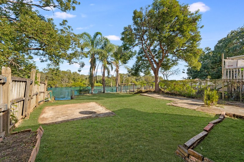 Photo - 20 Newbridge Road, Chipping Norton NSW 2170 - Image 8