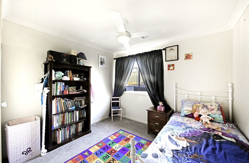 Photo - 20 Nicholls Drive, Yass NSW 2582 - Image 11