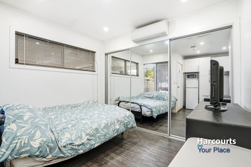 Photo - 20 Nicolaidis Crescent, Rooty Hill NSW 2766 - Image 6