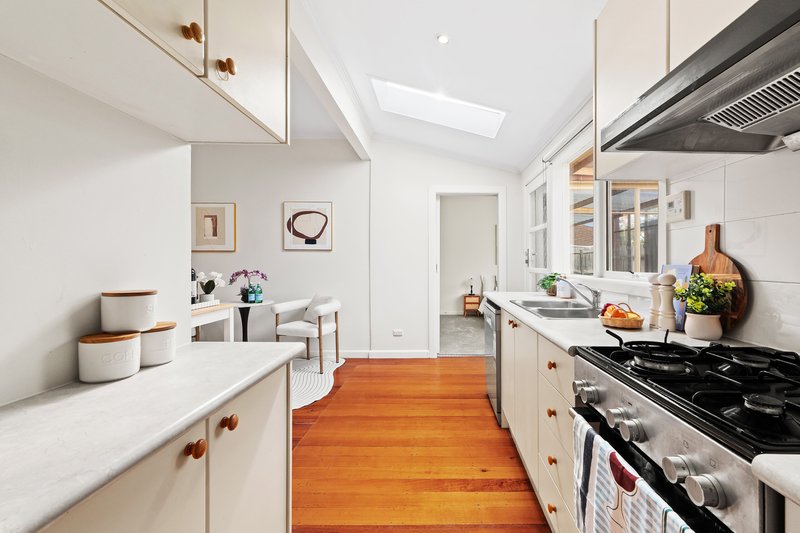 Photo - 20 North Avenue, Bentleigh VIC 3204 - Image 3