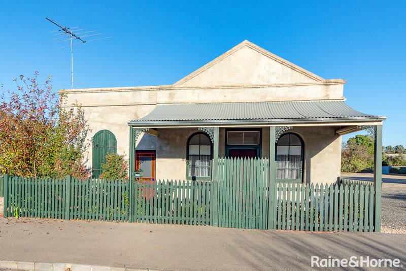 20 North Parade, Strathalbyn SA 5255