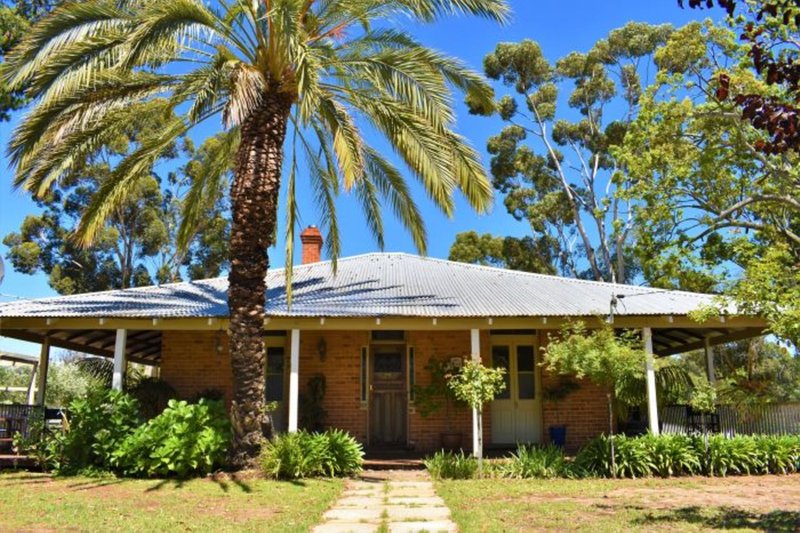 20 North Street, Nannup WA 6275